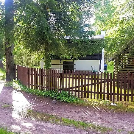 Bory Tucholskie Skorzenno Kolo Osieka ロッジ *